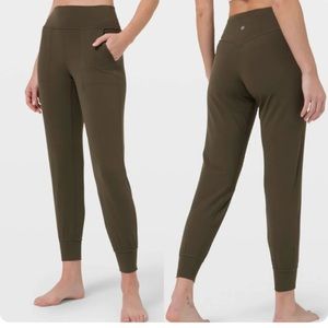 Lululemon High-Waisted Align Joggers